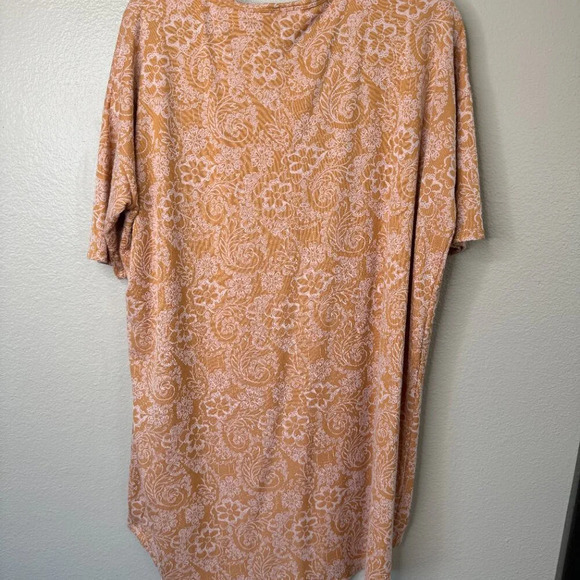 LuLaRoe Women's Tan With Pink Short Sleeve Blouse, short sleeve blouse,‎ - Picture 6 of 7